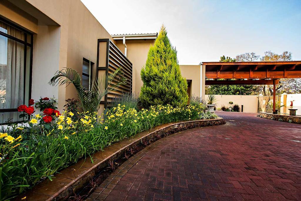 Hotel Mavuta Manor Polokwane Exterior foto
